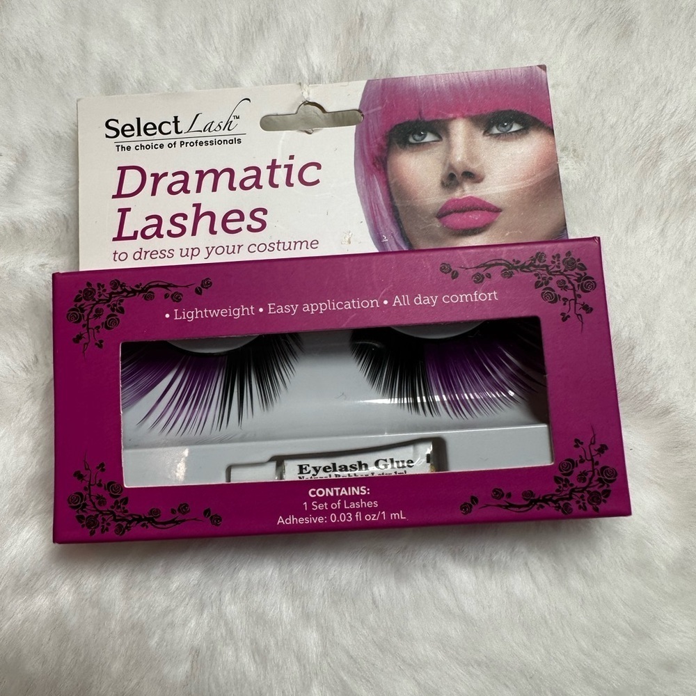 Dramatic Lashes with Eyelash Glue - Black